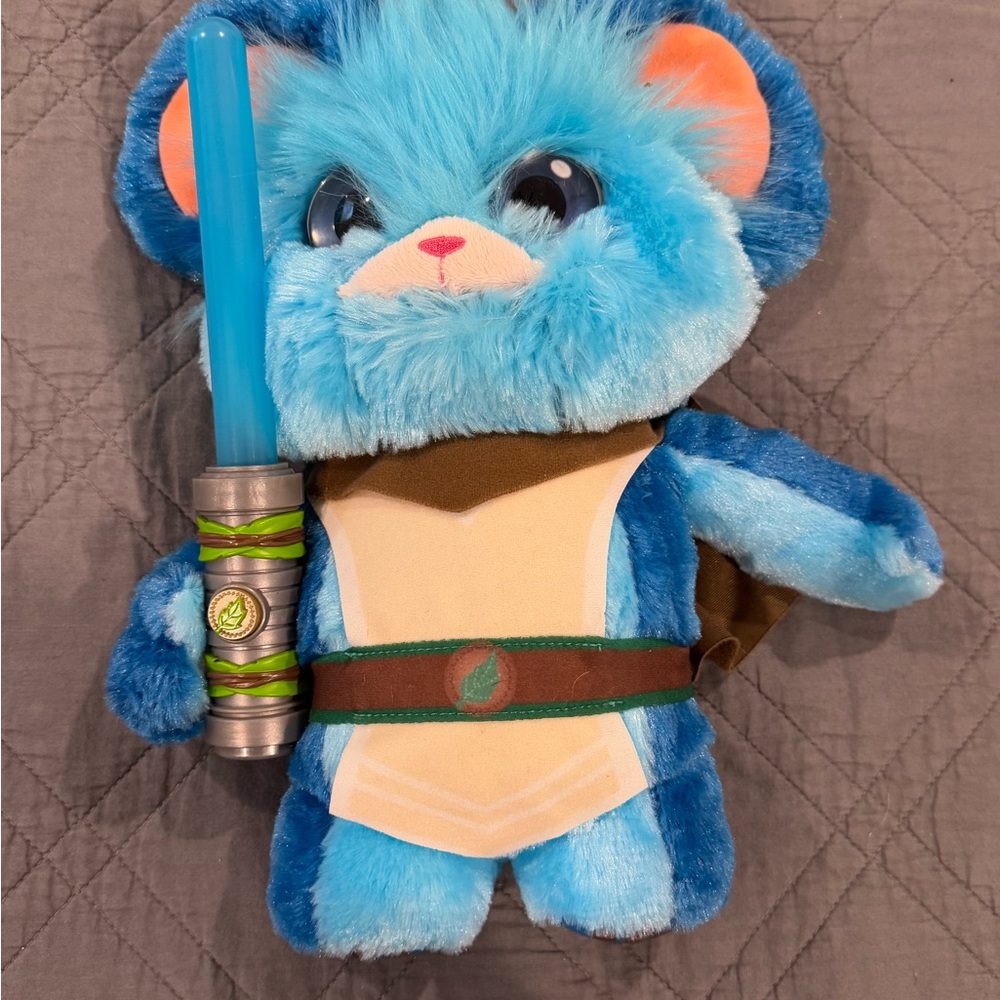 Young Jedi Nubs Stuffed Animal w/ Light Up Lightsaber and Sounds